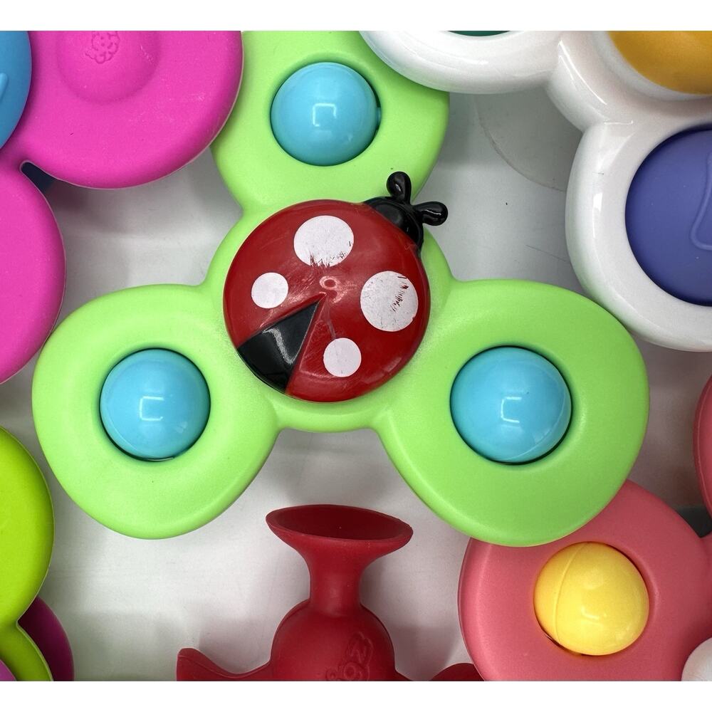 Fat Brain Toys Whirly Squigz Suction Little Brainies Suckers Lot of 25 - Picture 5 of 11